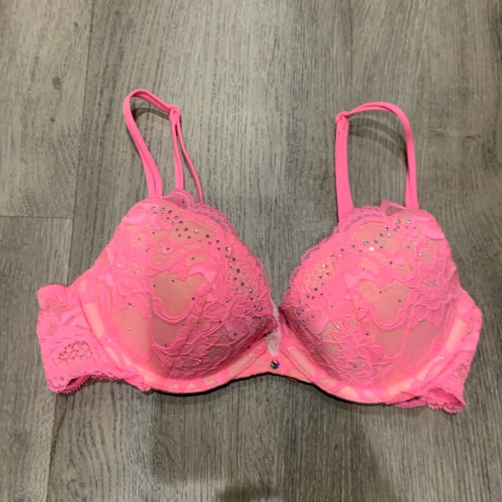 Victoria’s Secret Very Sexy Push Up Bra.